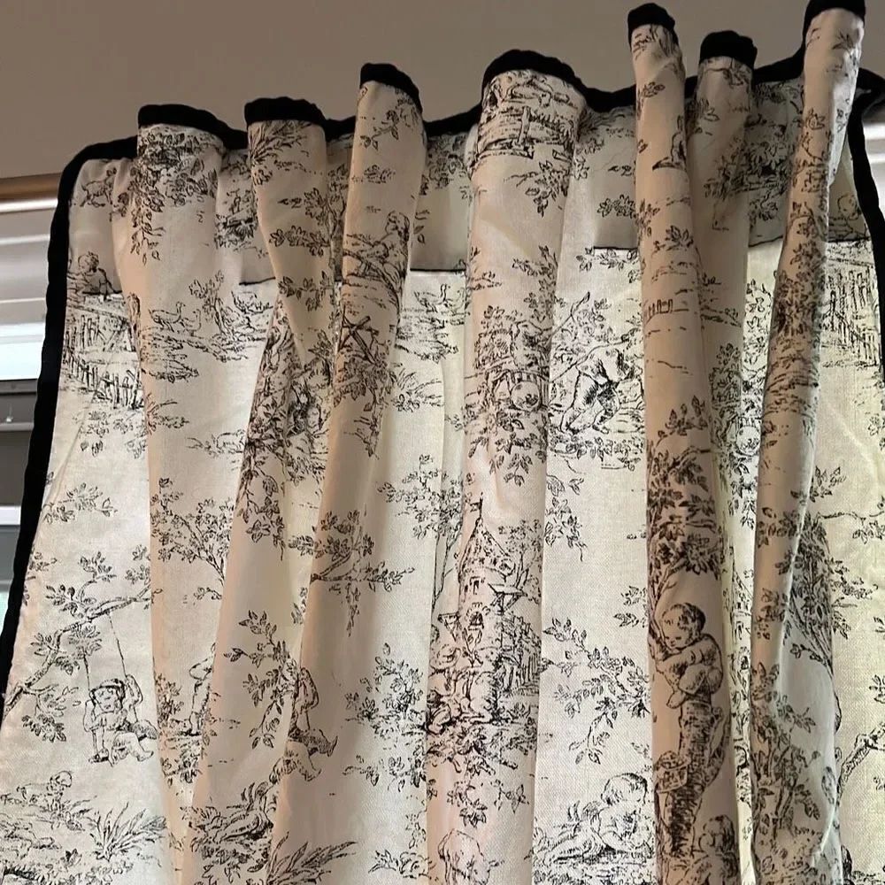 Bloom Craft Home Cotton 4 Piece Floral Curtain Panel Black White Size 41"x75"